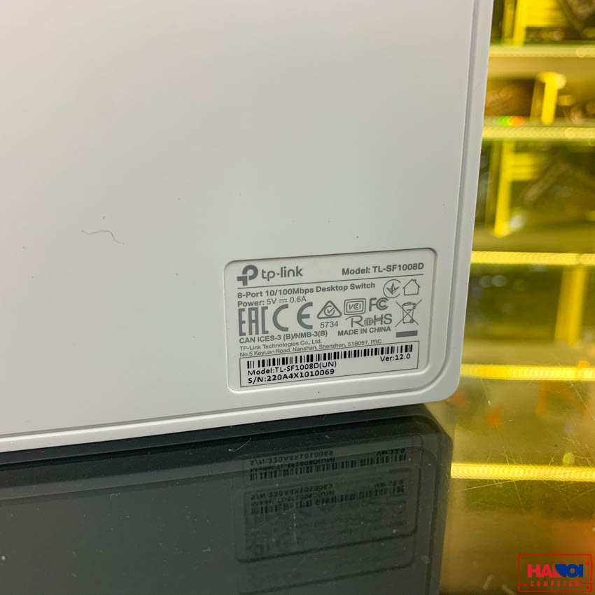 2111_switch_tp_link_tl_sf1008d.jpg