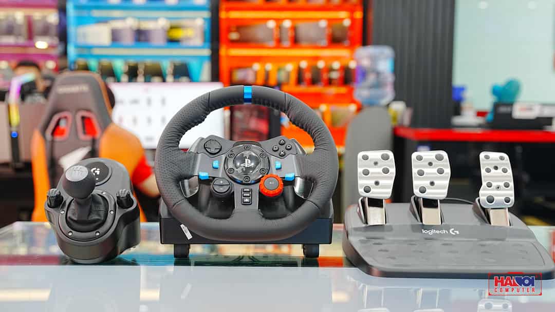 31358_vo_lang_game_logitech_g29_driving_force010.jpg