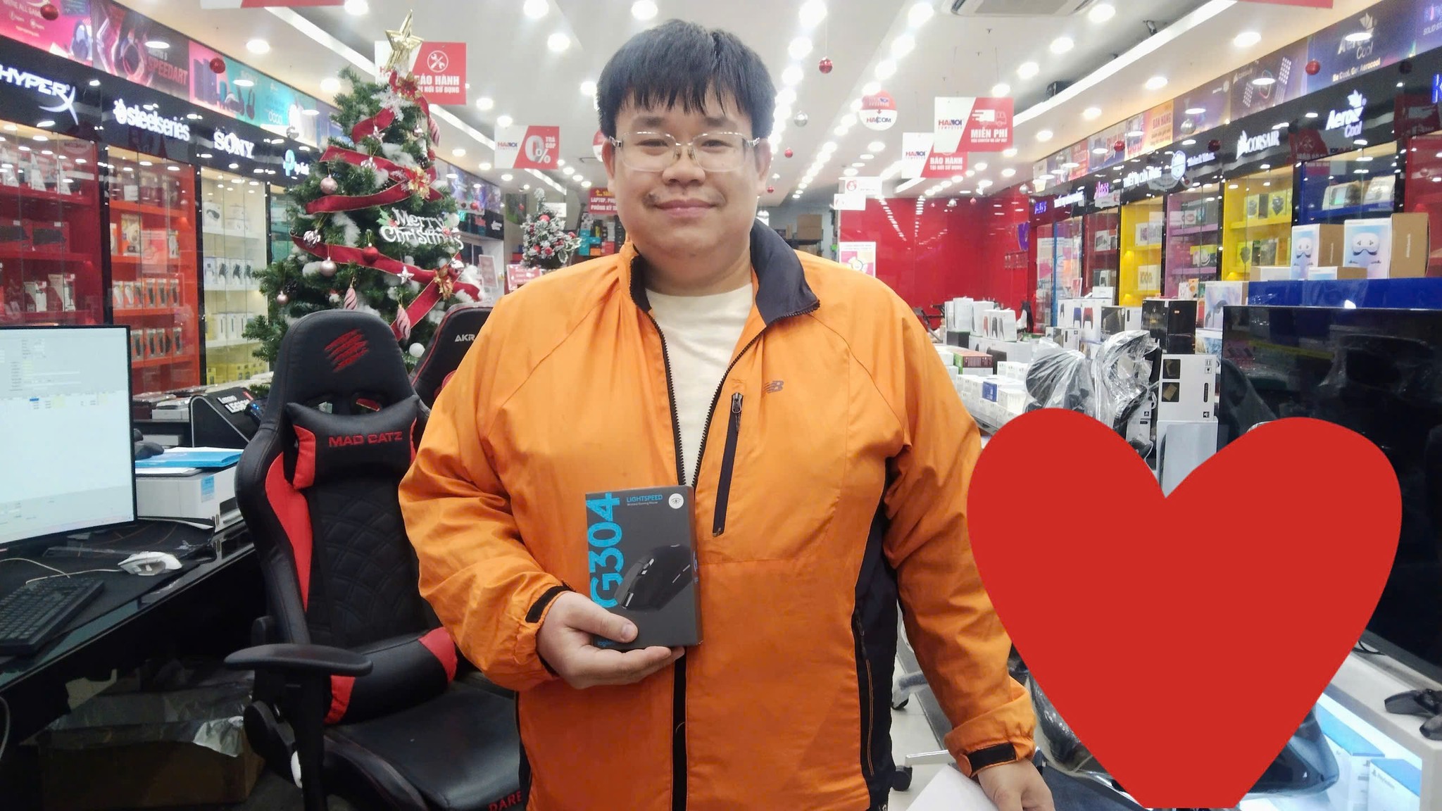 47117_chuot_game_khong_day_logitech_g304_den_usb_kh.jpg