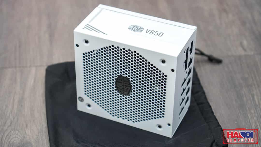 56971_coolermaster_v850_white__8_.jpg