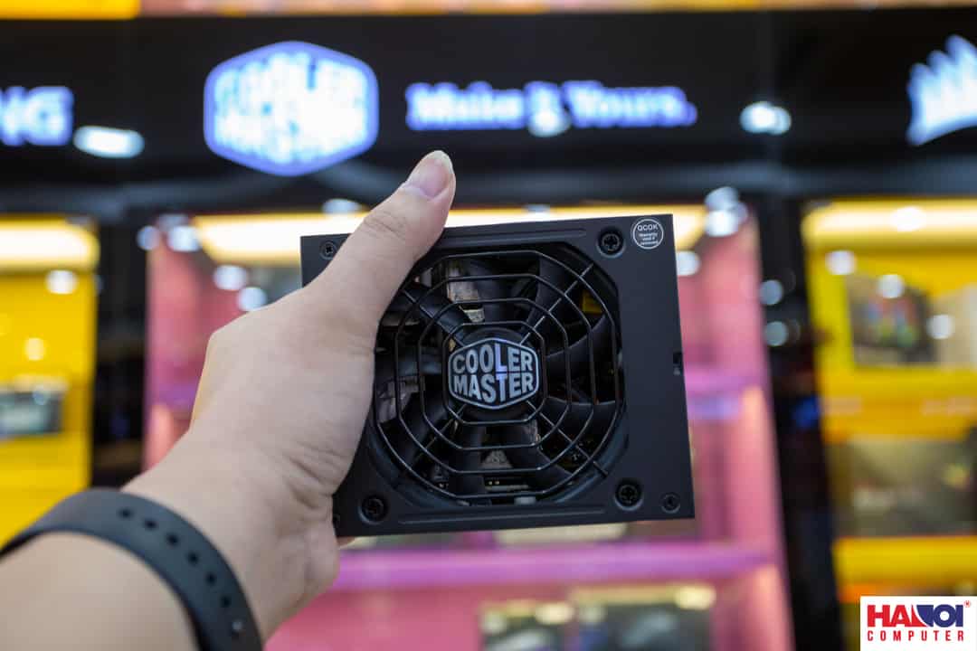 56974__cooler_master_850w_v_sfx_gold__8_.jpg