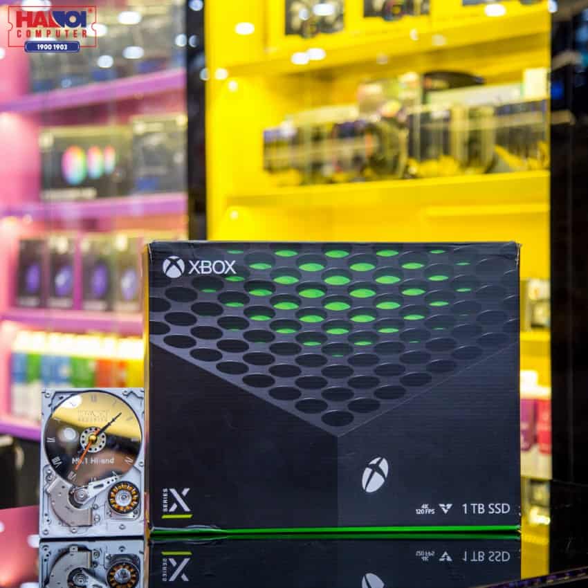 57026_may_choi_game_microsoft_xbox_one_series_x_01.jpg
