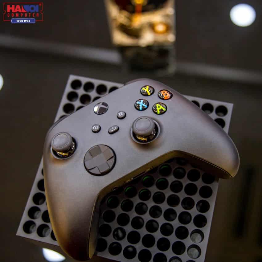 57026_may_choi_game_microsoft_xbox_one_series_x_010.jpg