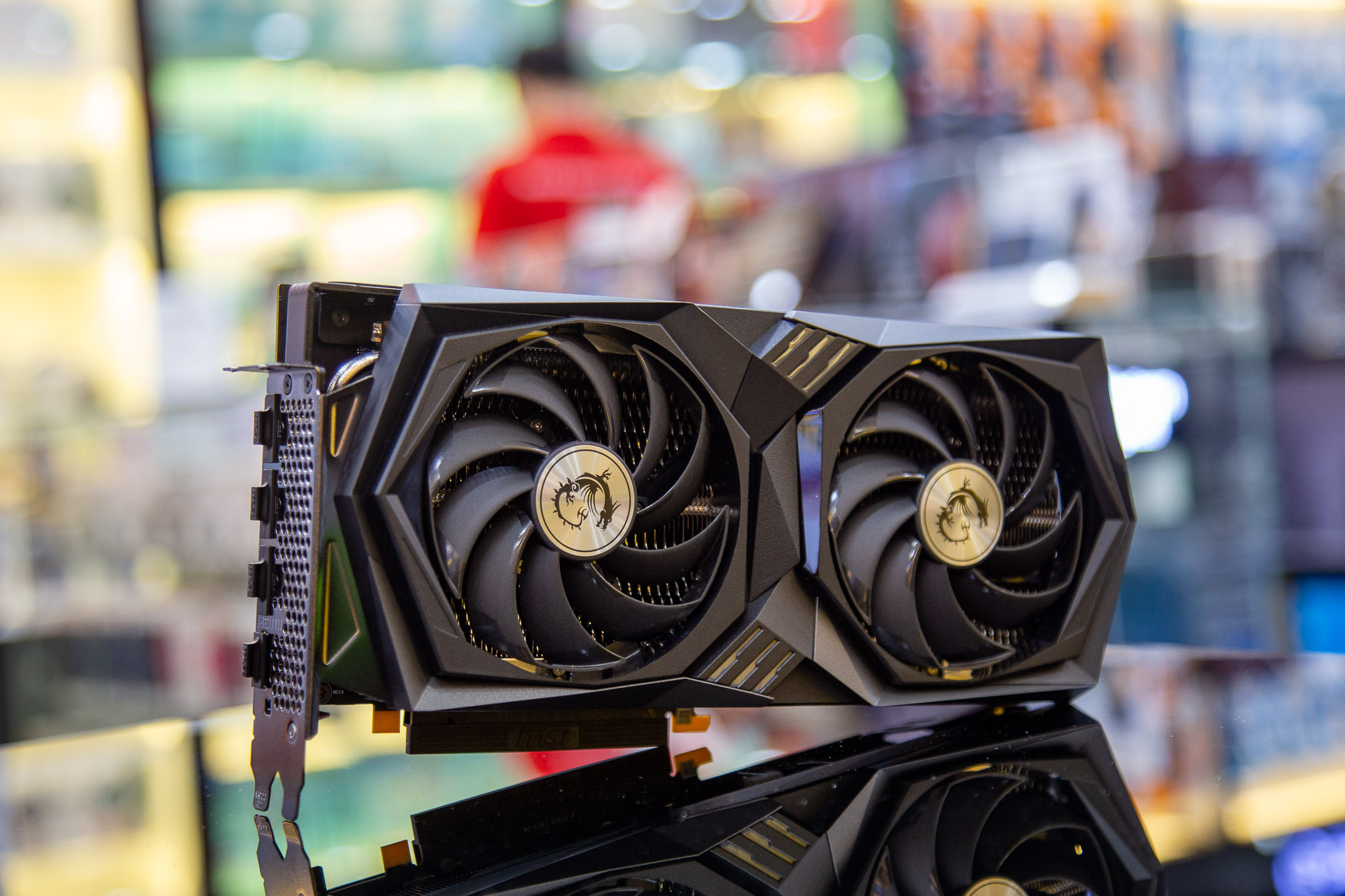 57933_card_man_hinh_msi_rtx_3060_gaming_x_12gb_55.jpg