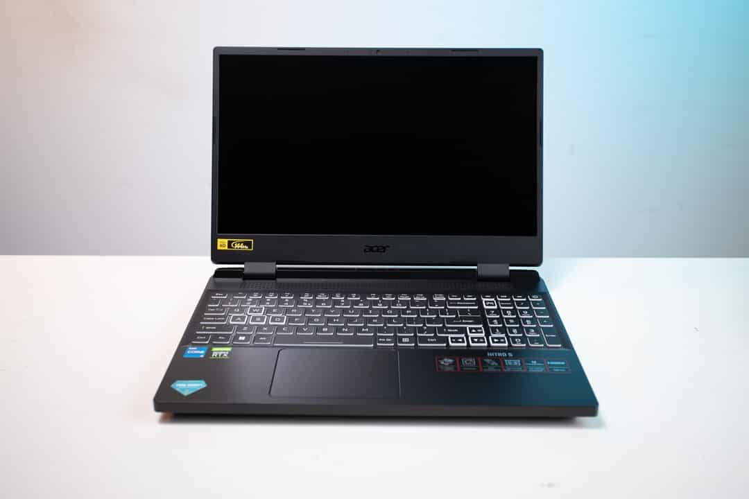 63454_laptop_acer_gaming_nitro_5_tiger_6.JPG