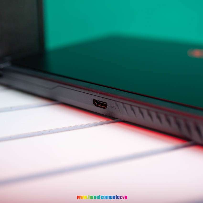 64920_laptop_msi_gaming_gf63_thin_10.jpeg