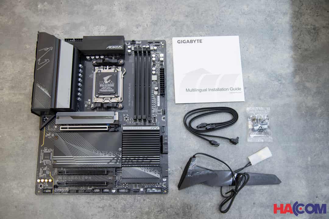 68590_mainboard_gigabyte_x670_aorus_elite_ax_at__7_.JPG