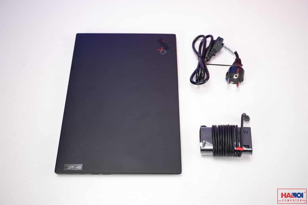 70159_laptop_lenovo_thinkpad_x1_carbon_gen_9_4.jpg