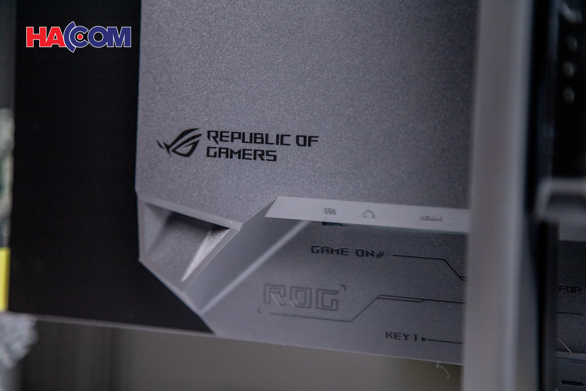 79185_man_hinh_asus_rog_swift_oled_pg27aqdm_13.jpg