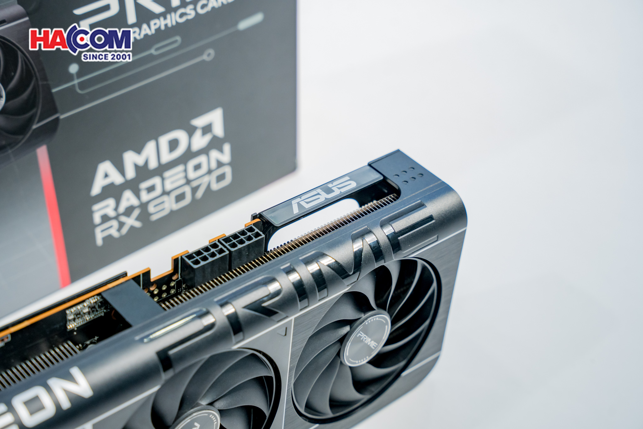 89286_card_man_hinh_asus_prime_rx_9070_o16g_05.JPG
