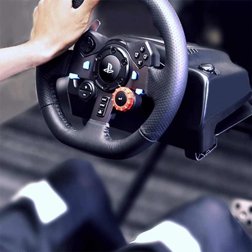 31358_vo_lang_game_logitech_g29_driving_force_0002_4.jpg