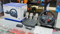 31358_vo_lang_game_logitech_g29_driving_force_02.jpg
