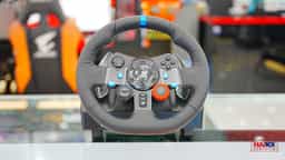 31358_vo_lang_game_logitech_g29_driving_force_03.jpg
