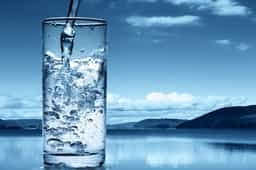 36589_distilled_water_vs_filtered_water.jpg