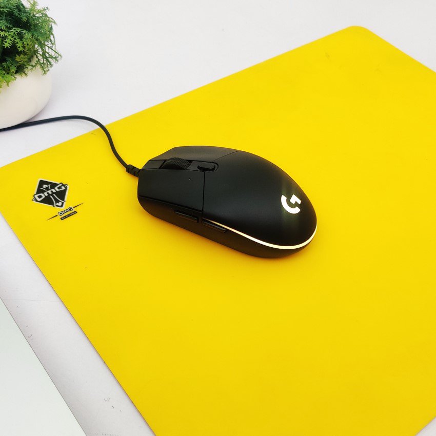 47528_mouse_logitech_pro_hero_gaming_black_2.jpg