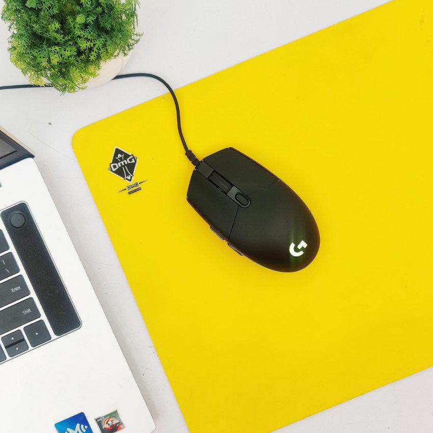 47528_mouse_logitech_pro_hero_gaming_black_3.jpg