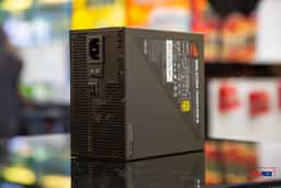 56576_asus_rog_strix_1000_gold_6.jpg