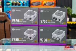 56971_coolermaster_v850_white__1_.jpg