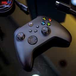 57026_may_choi_game_microsoft_xbox_one_series_x_012.jpg