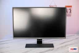 61615_man_hinh_benq_zowie_ew3270u_anhthat_1.jpg