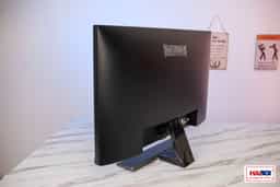 61615_man_hinh_benq_zowie_ew3270u_anhthat_5.jpg