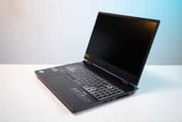 63454_laptop_acer_gaming_nitro_5_tiger_8.JPG