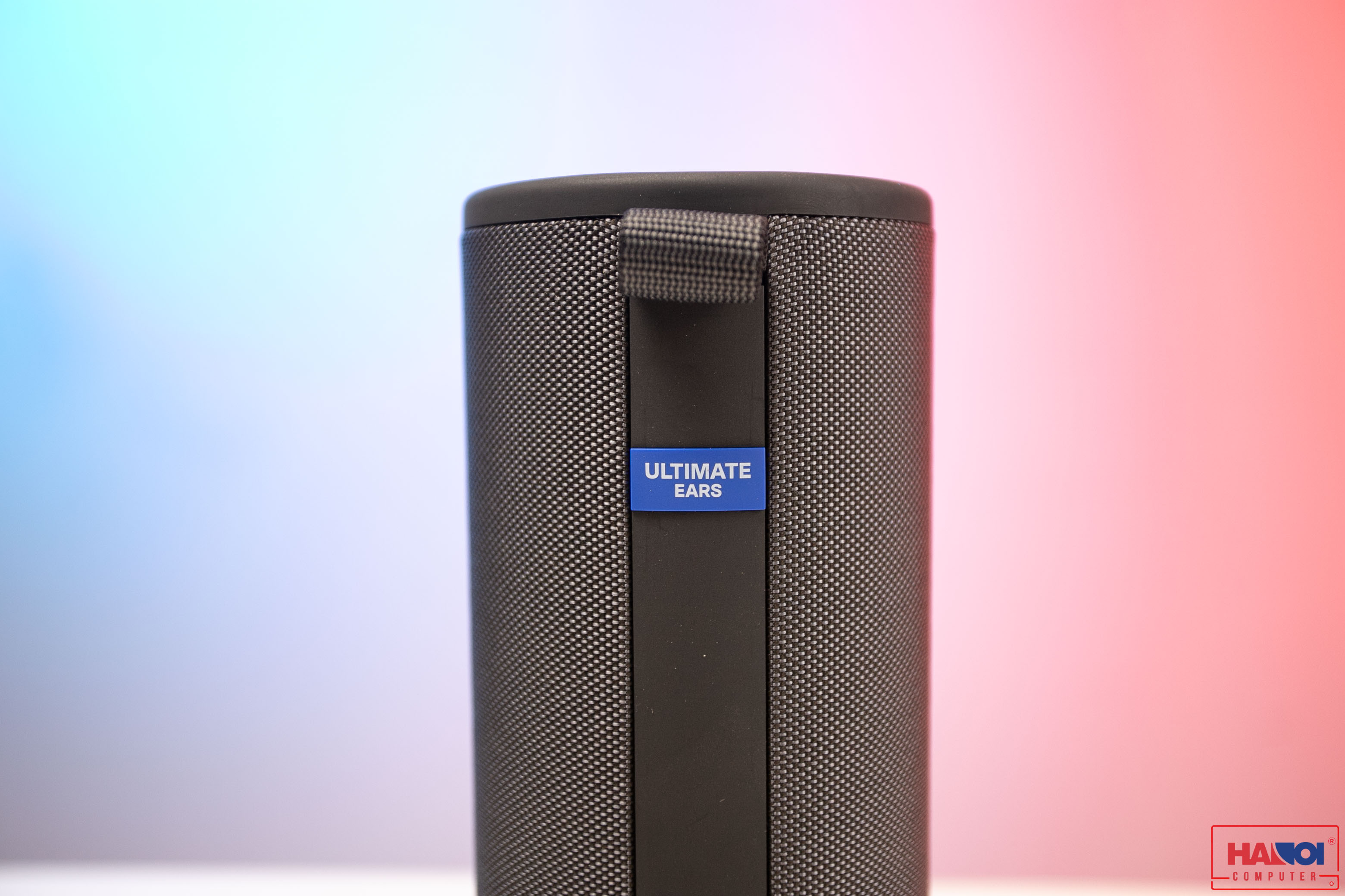 66525_ultimate_ears_megaboom_3_mau_den_3.jpg