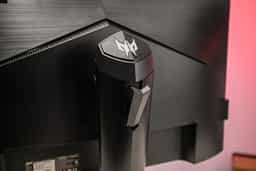 66708_man_hinh_acer_x28_predator_6.jpg