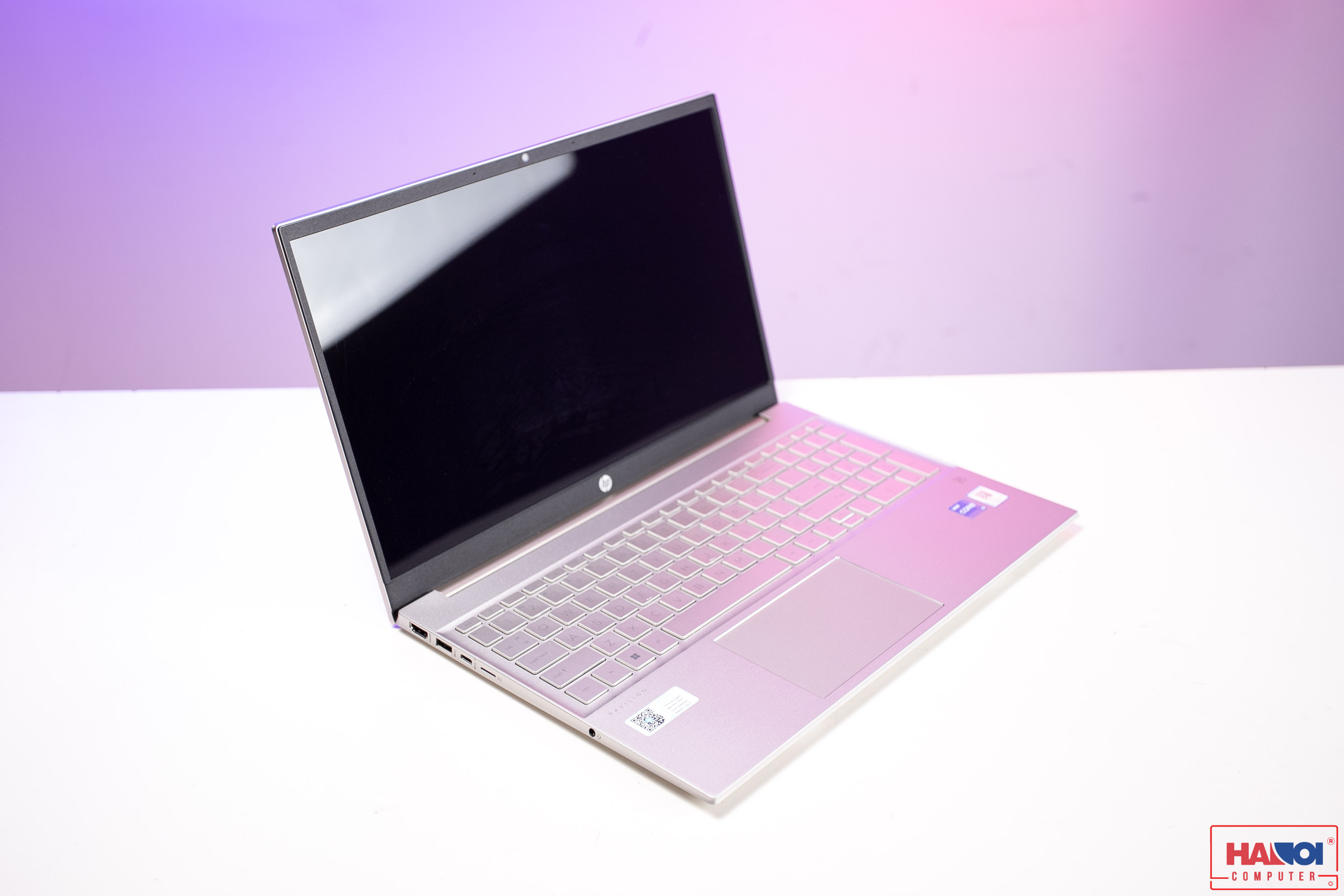 66923_laptop_hp_pavilion_15_8.jpeg