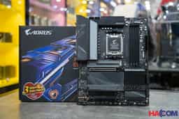 68590_mainboard_gigabyte_x670_aorus_elite_ax_at__3_.JPG