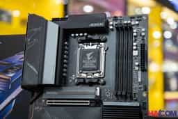 68590_mainboard_gigabyte_x670_aorus_elite_ax_at__4_.JPG