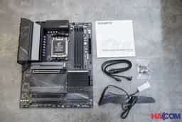 68590_mainboard_gigabyte_x670_aorus_elite_ax_at__7_.JPG