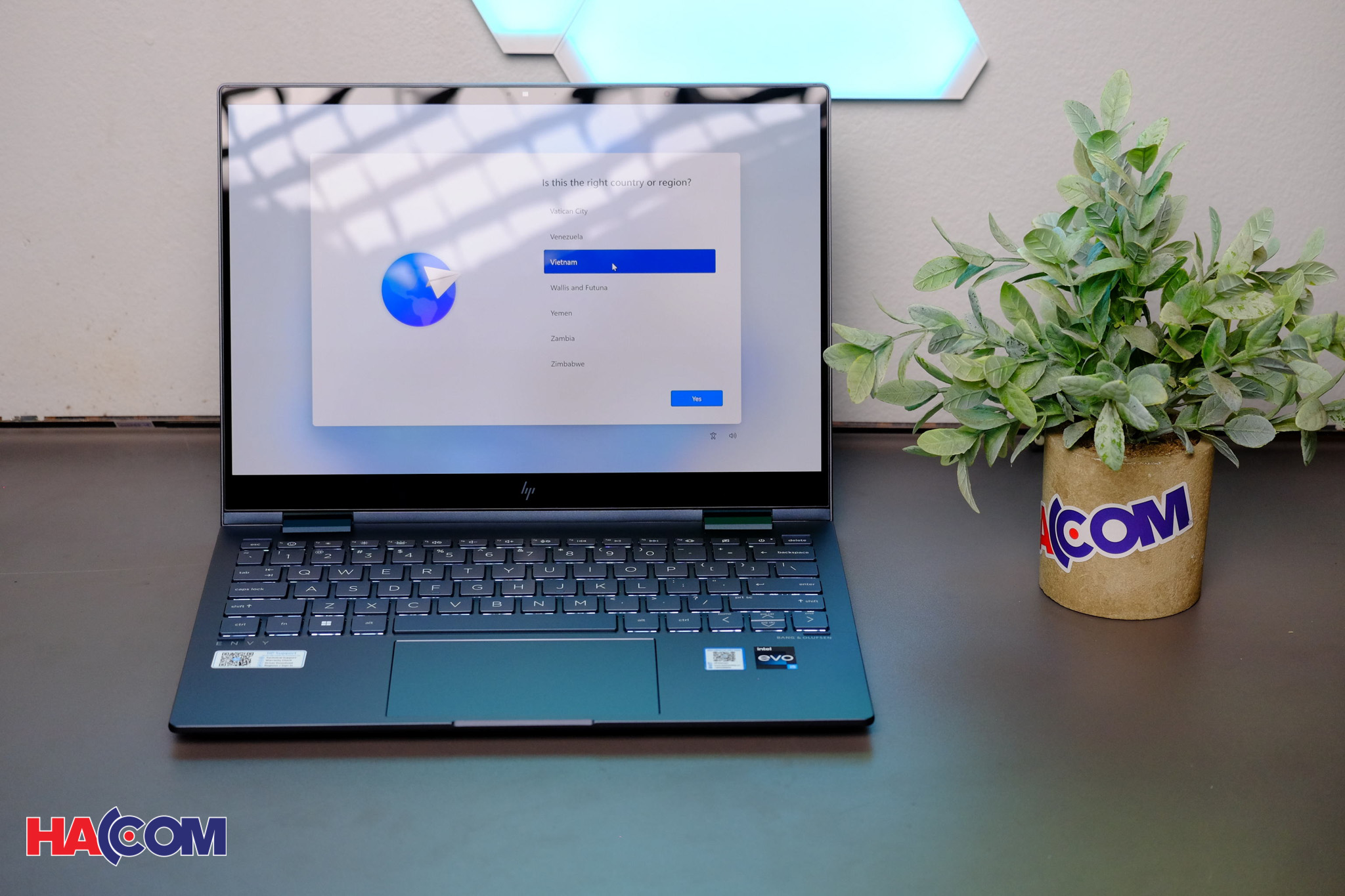 69632_laptop_hp_envy_x360_13_63.jpg