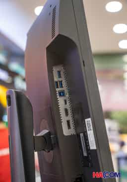 69898_man_hinh_viewsonic_vp2456_3.jpg