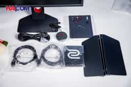 70247_man_hinh_gaming_zowie_benq_xl2566k_4.JPG