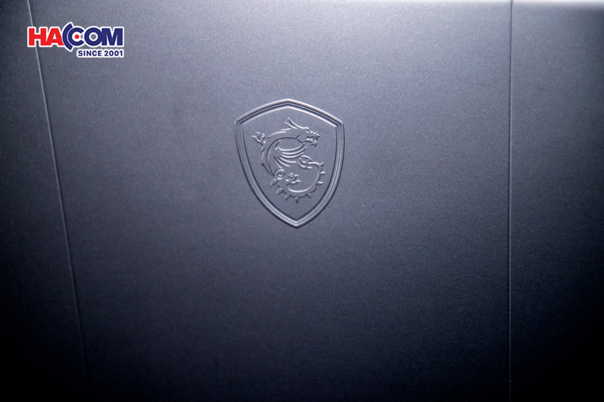 70977_laptop_msi_gaming_katana_15_b13vfk_676vn_013.JPG