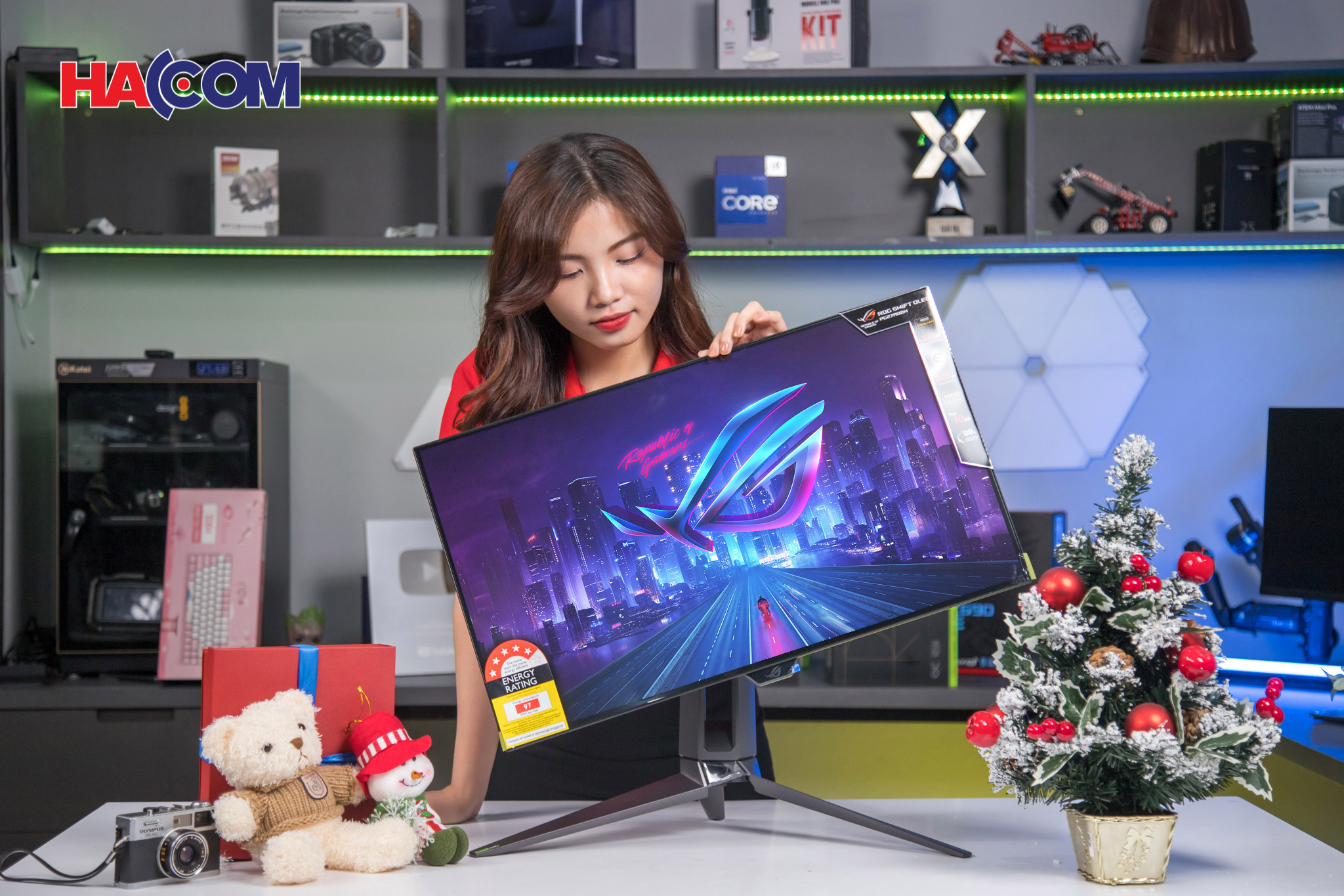 79185_man_hinh_asus_rog_swift_oled_pg27aqdm_11.jpg