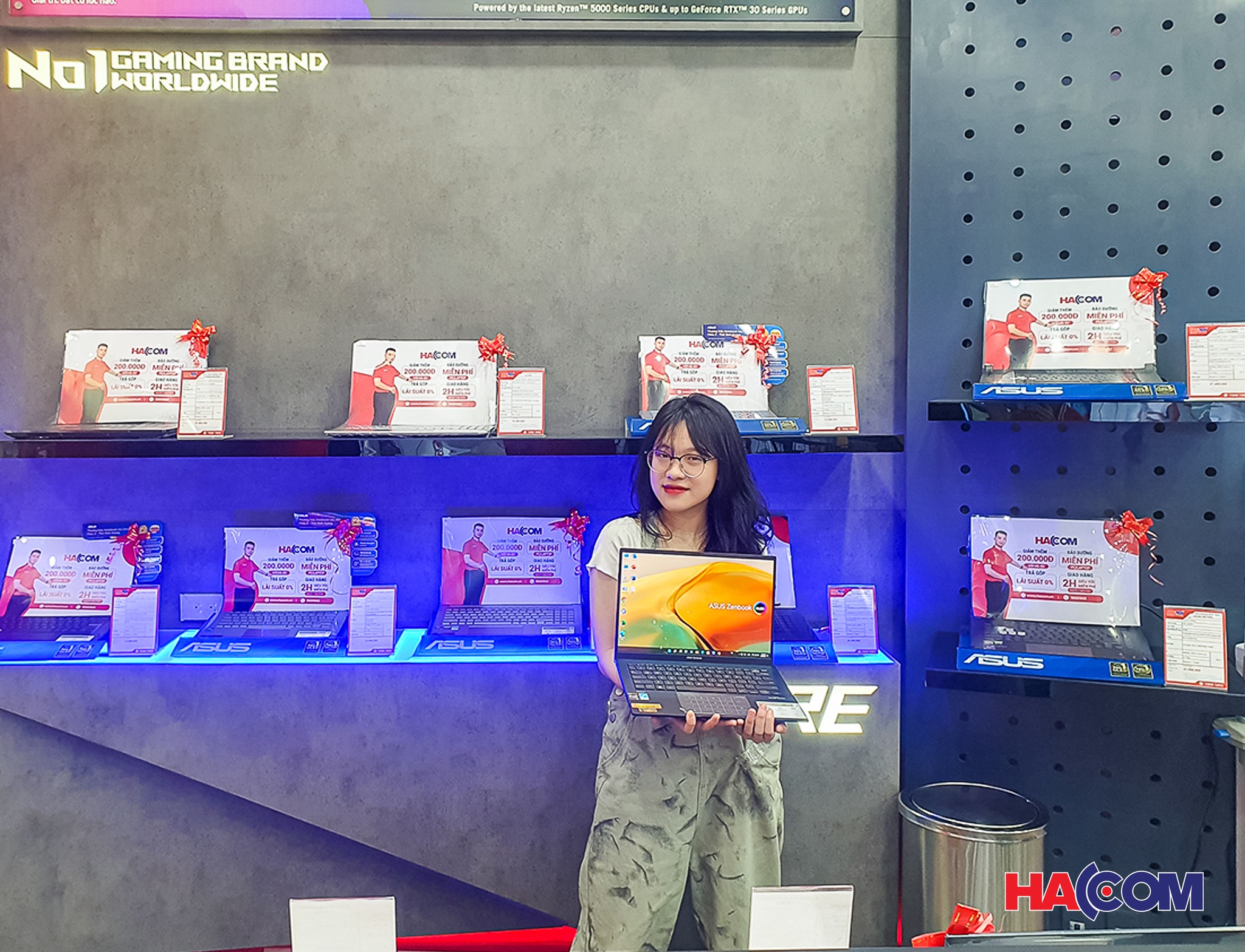 79517_zenbook.jpg