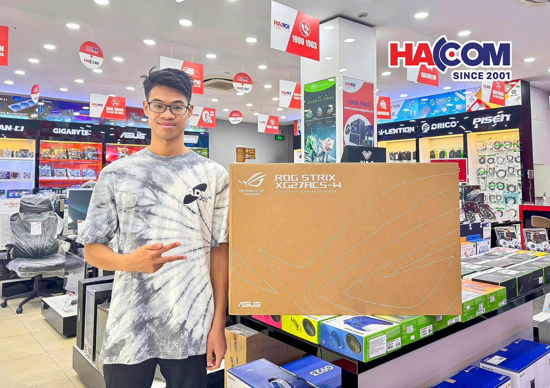 81368_man_hinh_asus_rog_xg27acs_khach_hang.jpg
