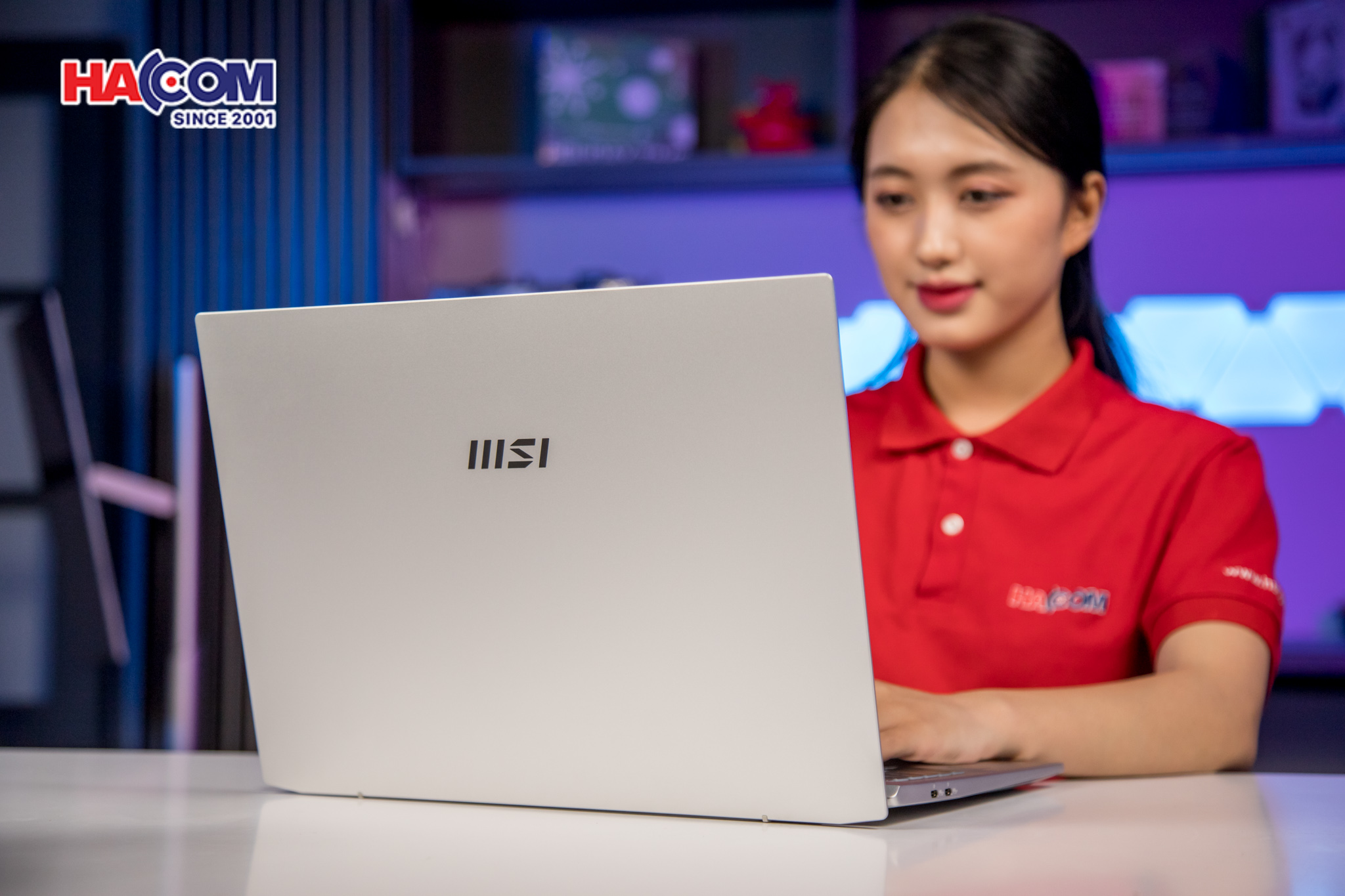 87150_laptop_msi_prestige_a16_ai_a3hmg_045vn_04.JPG