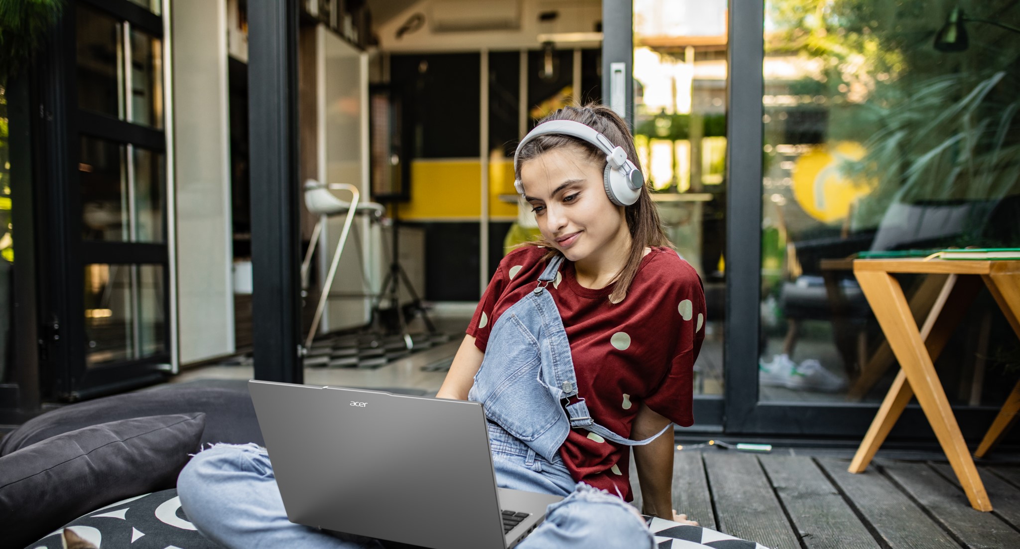 Acer Swift Go 14: Laptop AI thiết thực nhất giá chỉ từ 20 triệu