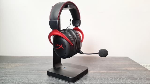 Game thủ không nên bỏ qua tai nghe không dây HyperX Cloud II Wireless