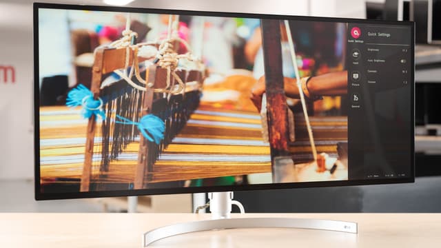 Top màn hình máy tính tốt nhất 2021