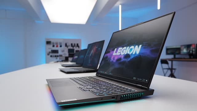 AMD Radeon RX 6600M được trang bị cho laptop gaming Lenovo Legion 5