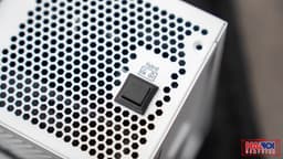 56971_coolermaster_v850_white__7_.jpg